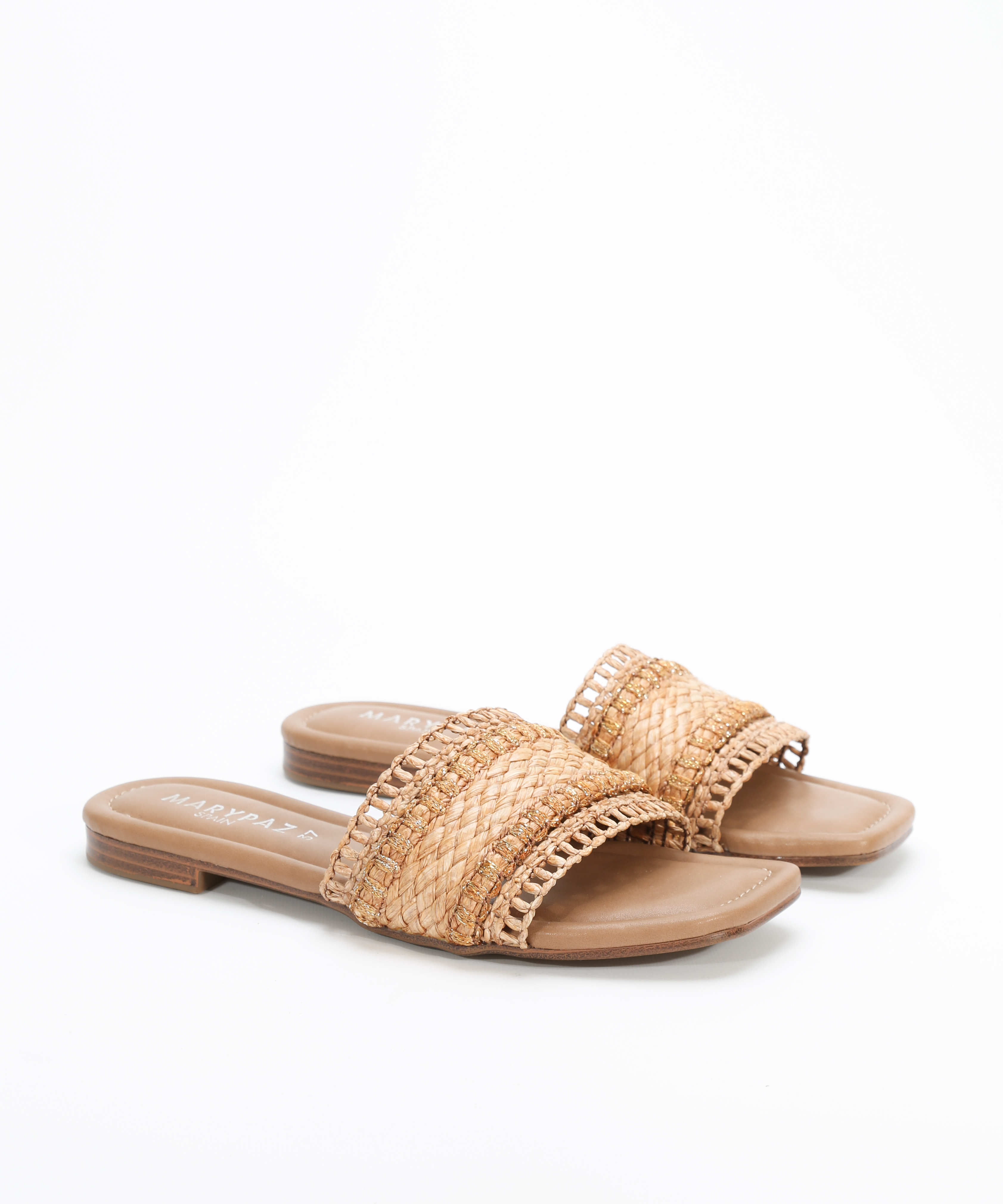 Sandalias planas rafia
